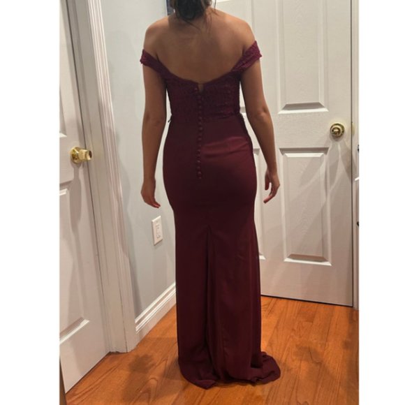 Evening Gown Maroon - Picture 3 of 5